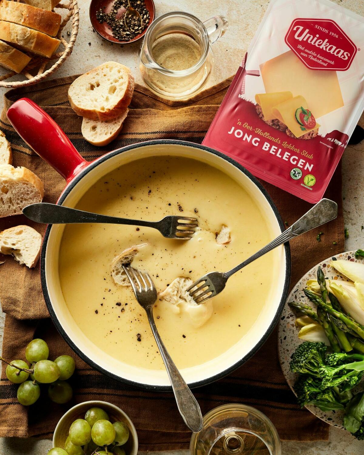 Kaasfondue met Pizzahagel en Traybake